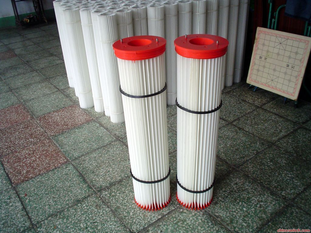 【揚(yáng)州綠之源環(huán)?！砍龎m器濾筒的使用說(shuō)明